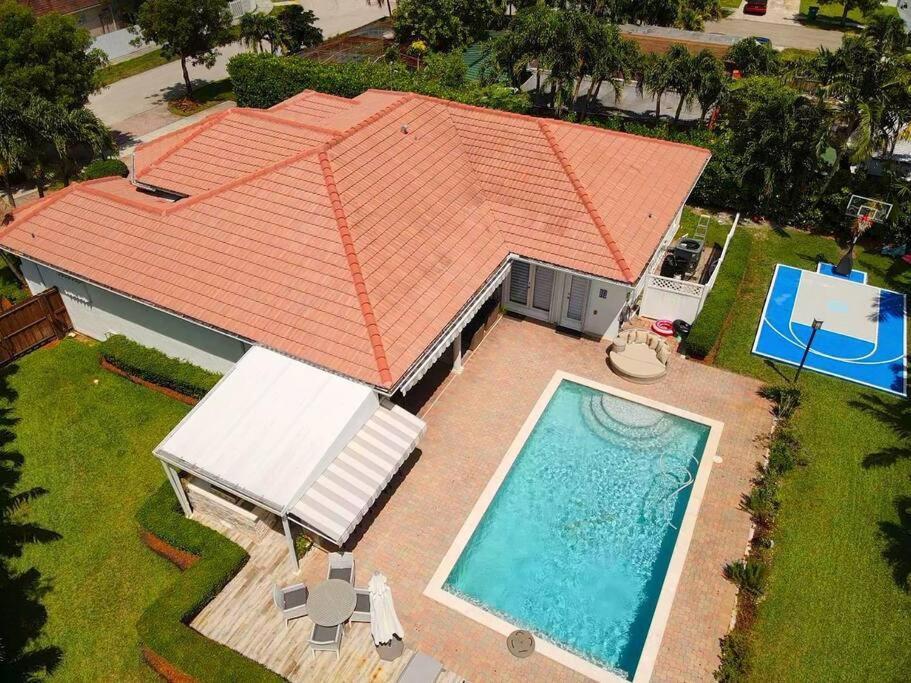 Miami 5Br Villa W Heated Pool, Games & Bbq L01 Cutler Bay Εξωτερικό φωτογραφία