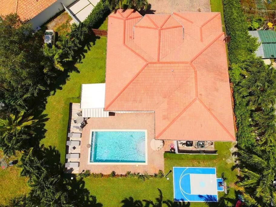 Miami 5Br Villa W Heated Pool, Games & Bbq L01 Cutler Bay Εξωτερικό φωτογραφία