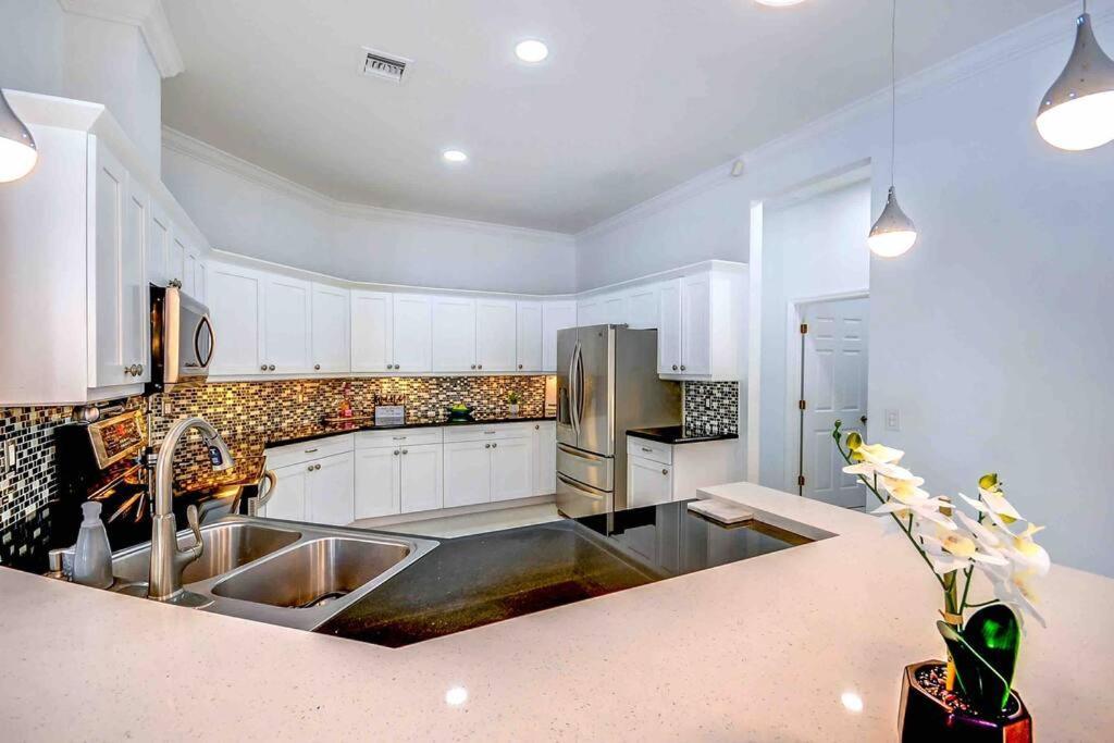 Miami 5Br Villa W Heated Pool, Games & Bbq L01 Cutler Bay Εξωτερικό φωτογραφία