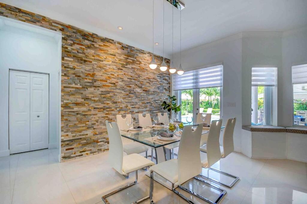 Miami 5Br Villa W Heated Pool, Games & Bbq L01 Cutler Bay Εξωτερικό φωτογραφία